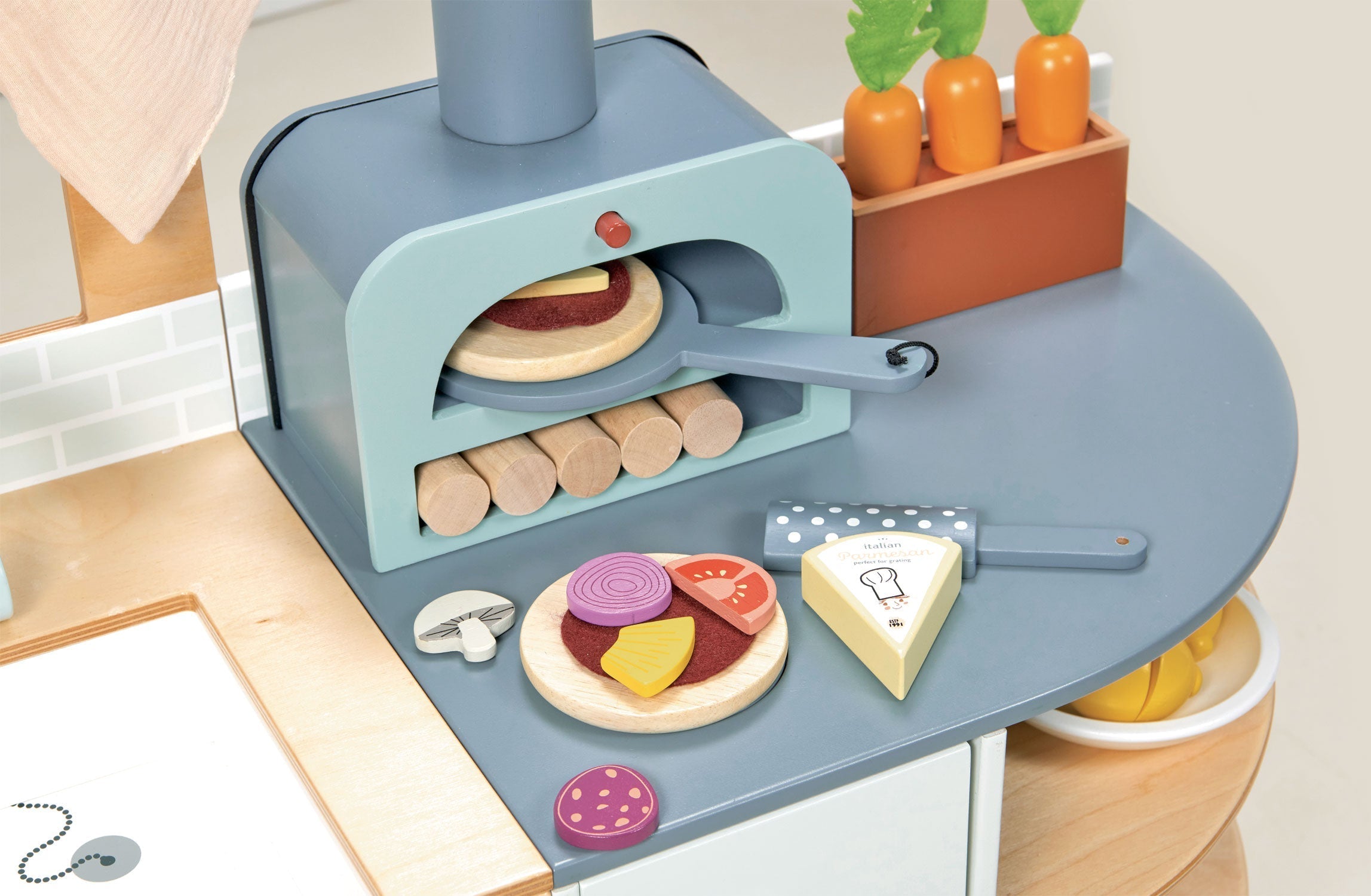 Grand Kitchen